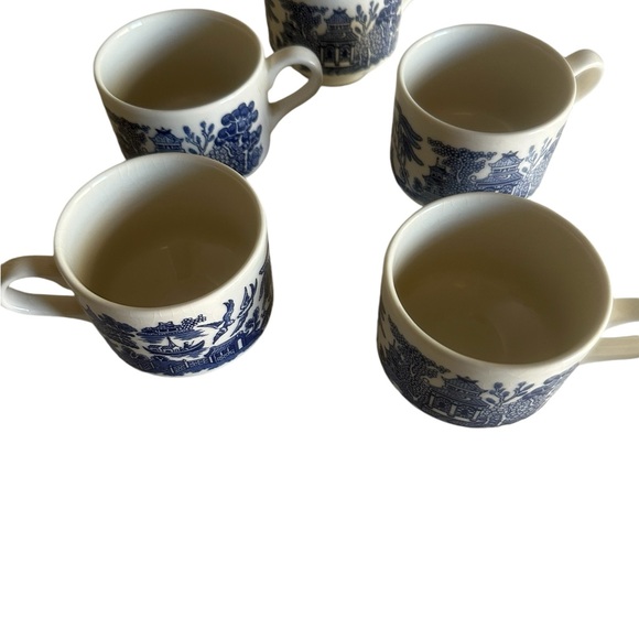 5 BLUE WILLOW CHURCHILL COFFEE TEA CUP MADE IN ENGLAND - Picture 4 of 14